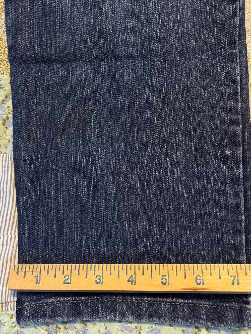 Gloria Vanderbilt Amanda Bootcut Jeans 14 Missy Short MidRise - Picture 8 of 9